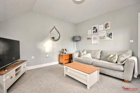 2 bedroom maisonette for sale, Dougall Close, Tunbridge Wells