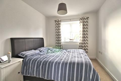3 bedroom semi-detached house for sale, Biggleswade Road, Potton, Sandy