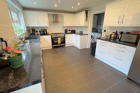 65 Browning Road, Ledbury, HR8 2GA