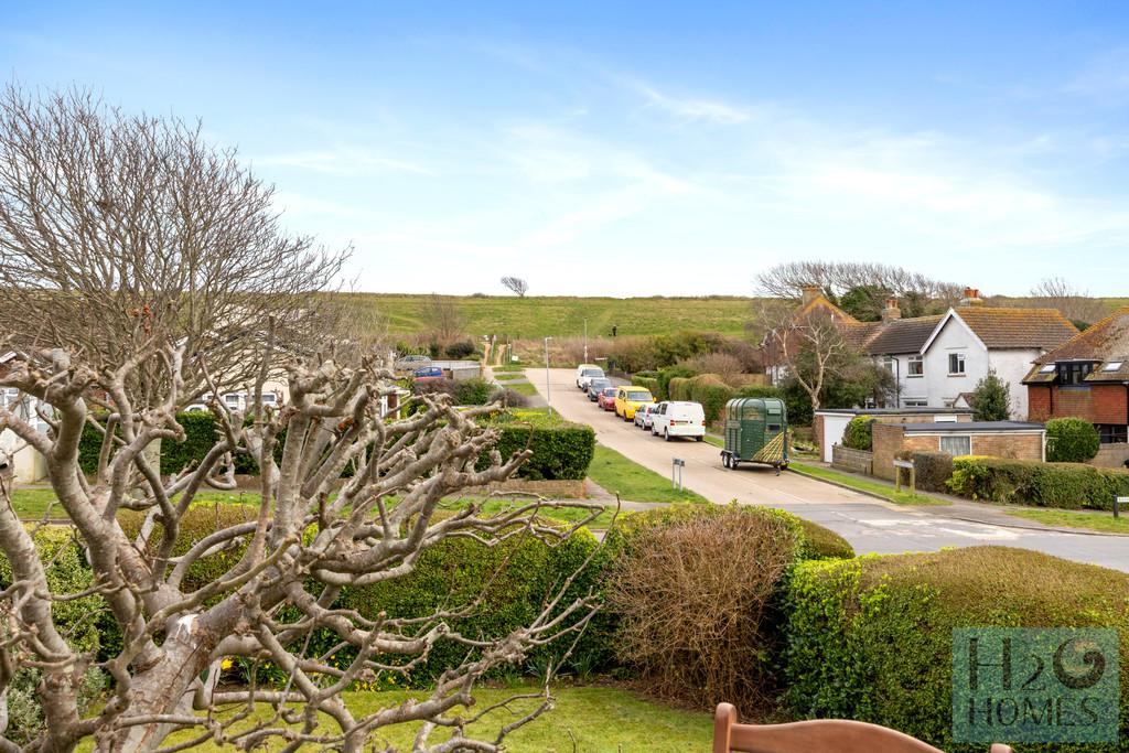 Bevendean Avenue, 113-016