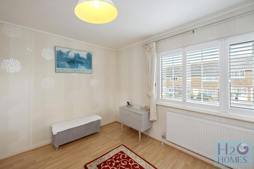 Bevendean Avenue, 113-004