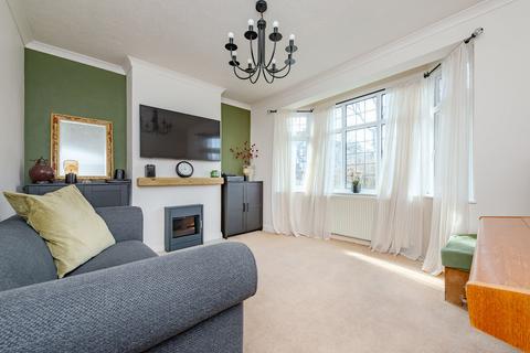 25 Vincent Road, Coulsdon, CR5 3DH