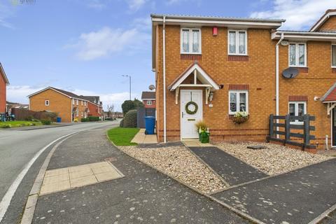 2 bedroom end of terrace house for sale, Grazier Avenue, Tamworth B77