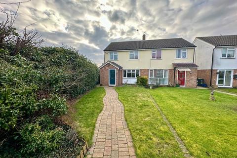 16 Rochford Avenue, Waltham Abbey, EN9 1SD
