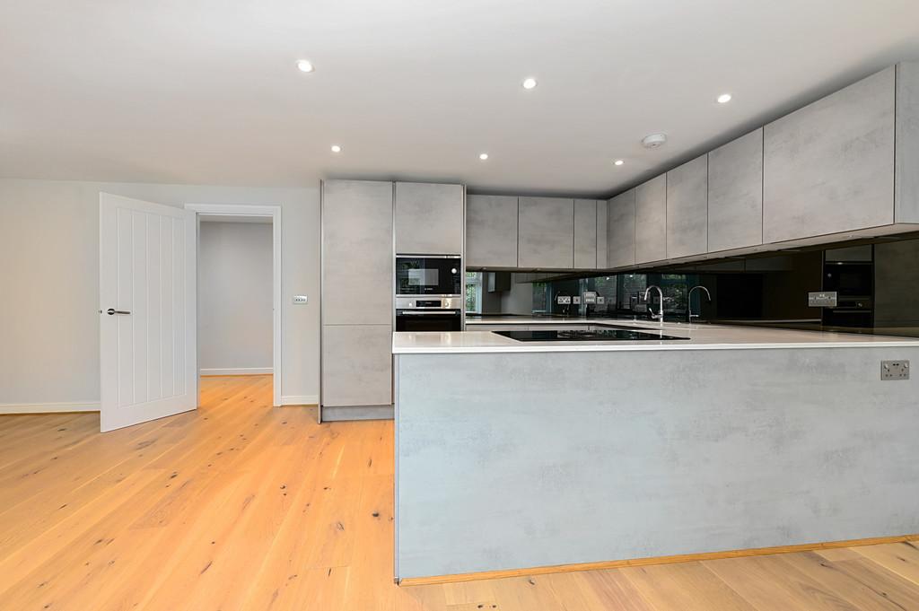 4 Fairway Heights (7)