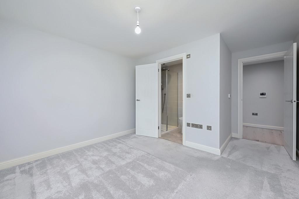 4 Fairway Heights (2)