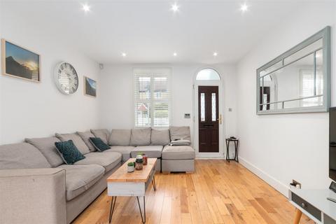 5 Crown Lane, Morden, SM4 5BY