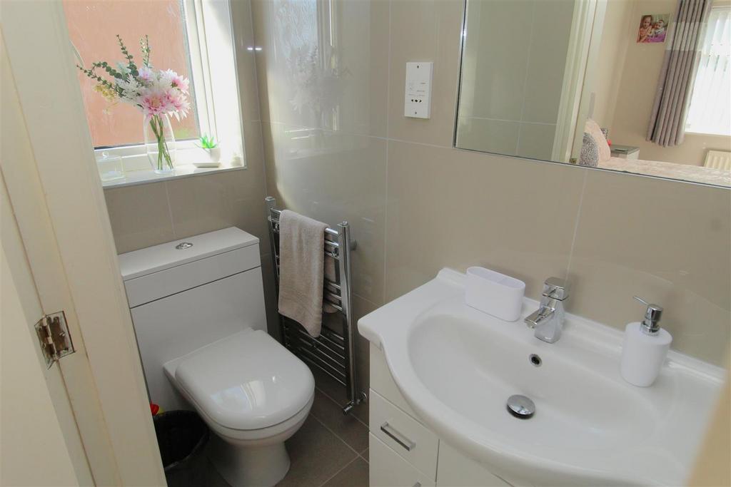 Ensuite