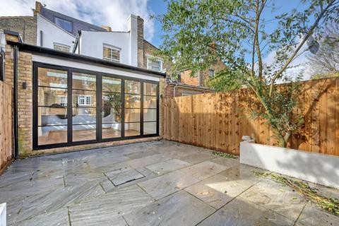 52 Ellesmere Road, London, E3 5QX