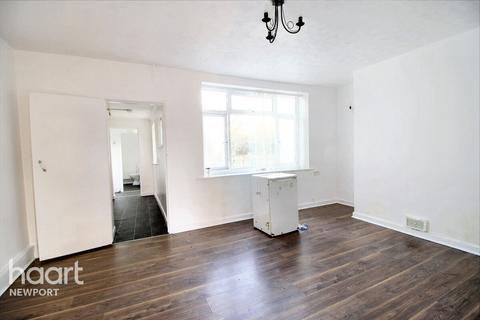 3 bedroom terraced house to rent, Cardiff Road, NEWPORT