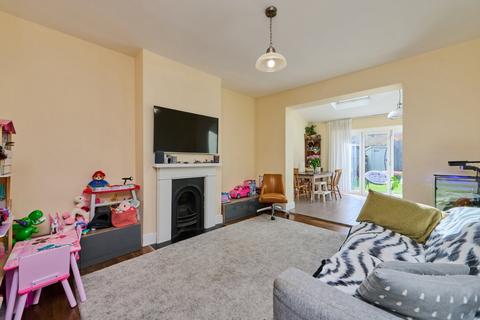 3 bedroom end of terrace house for sale, Manchester Grove, London