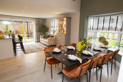 5 bedroom detached house for sale, Plot 701, 717, The Newstead at Davidsons at Lubenham View, Davidsons at Lubenham View, Harvest Road, Off Lubenham Hill LE16