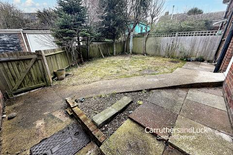 2 bedroom flat to rent, Bannings Vale, Saltdean, BN2 8RL
