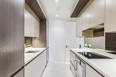 3 bedroom flat for sale, Cadogan Square, Knightsbridge