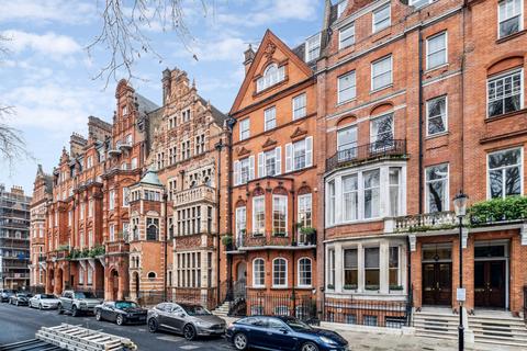 2 bedroom terraced house for sale, Cadogan Square, Knightsbridge, SW1X