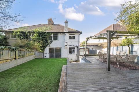 7 Famet Close, Purley, CR8 2DX