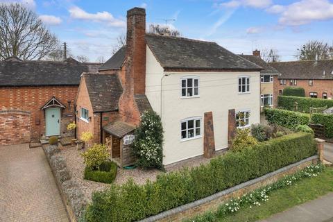 3 bedroom house for sale, The Old Off Licence, Peopleton, Pershore, Worcestershire.  WR10 2EE