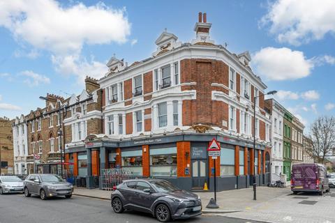 1 bedroom flat for sale, Latimer Road, North Kensington, London, W10