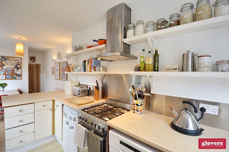 Dining kitchen