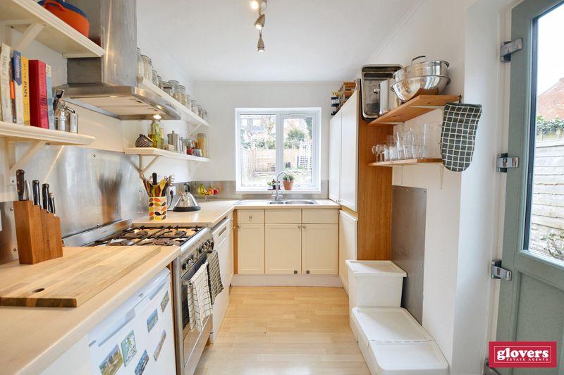 Dining kitchen