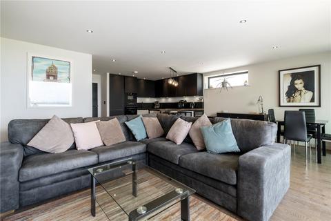 2 bedroom apartment to rent, Boscombe Overcliff Drive, Bournemouth, Dorset, BH5