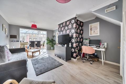 20 Bramley Road, East Peckham, Tonbridge, TN12 5BW