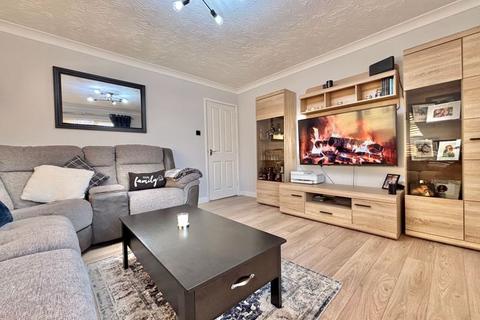 2 bedroom apartment for sale, Hillingford Avenue, Great Barr,  Birmingham B43 7LE