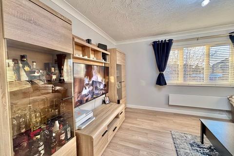 2 bedroom apartment for sale, Hillingford Avenue, Great Barr,  Birmingham B43 7LE