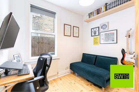 21 Boyd Road, London, SW19 2DF