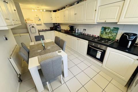 11 Hermes Walk, Northolt, UB5 6TG