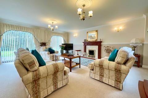 5 bedroom detached house for sale, Cooper Close, Newport NP18