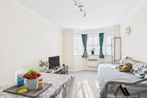 undefined, St. Georges Road, Aldershot GU12