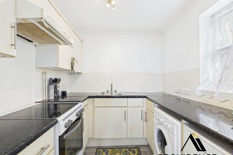 undefined, St. Georges Road, Aldershot GU12