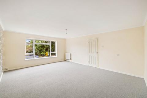 30 Tudor Road, Folkestone, CT19 4HJ
