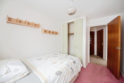 1 bedroom apartment for sale, The Herons, Hornchurch RM12