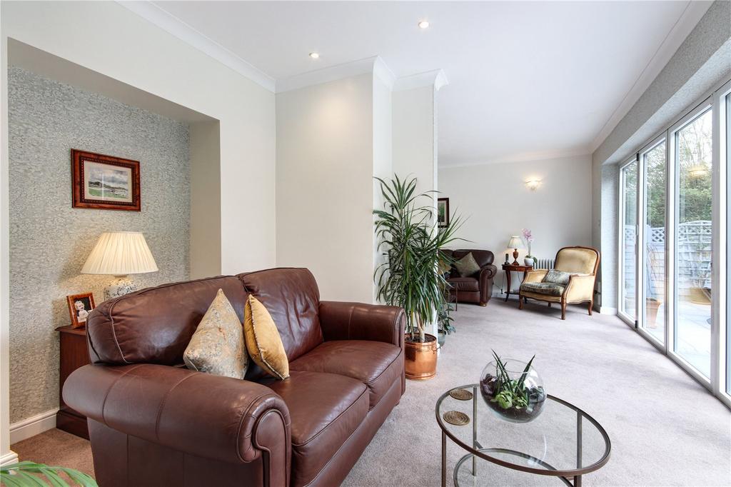 Family/Sitting Room