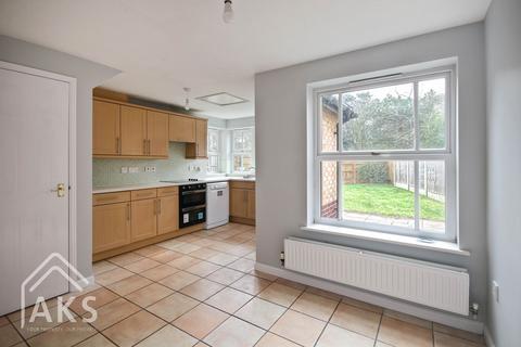 12 Ribble Close, Hilton, Derby, DE65 5JX