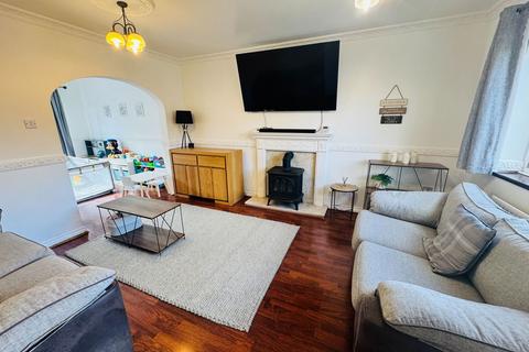 8 Cwrt Coed Parc, Maesteg, CF34 9DG