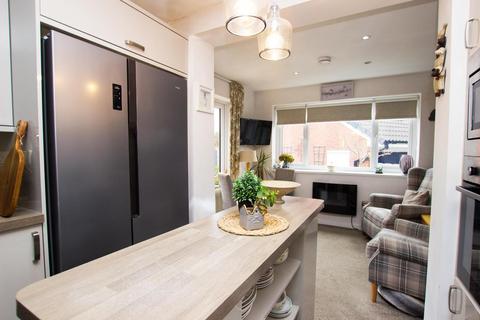 23 Belgrave Close, Blackburn, BB2 1UR