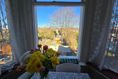 101a Boscombe Road, Southend-on-sea, SS2 4JP