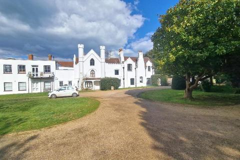 1 bedroom flat for sale, Ducie Avenue, Bembridge, Isle of Wight, PO35 5SA