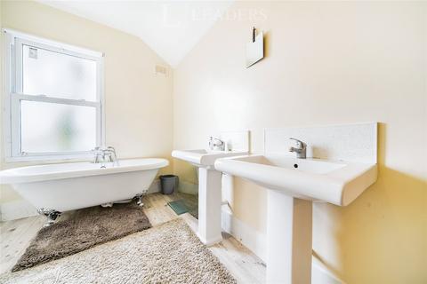 106 Canon Road, Bromley, BR1 2SP