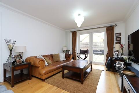 4 bedroom detached house for sale, Flynn Croft, Oxley Park, MK4