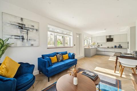 20 bedroom block of apartments for sale, Buckingham Court, London, NW4