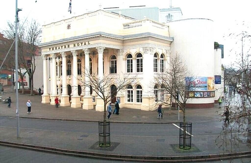 10.jpg