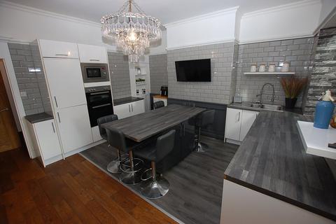 2 bedroom terraced house for sale, Miller Street, Greater Manchester OL6