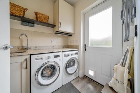 34 Asquith Park, Sutton Courtenay, Abingdon, OX14 4FL
