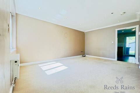 3 bedroom semi-detached house for sale, Brindle Court, Preston PR5