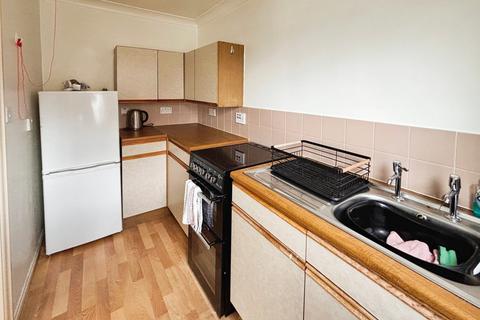 1 bedroom apartment for sale, Waterside View, Cheshire CH1