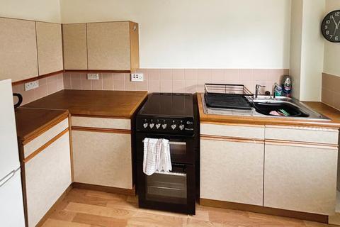 1 bedroom apartment for sale, Waterside View, Cheshire CH1